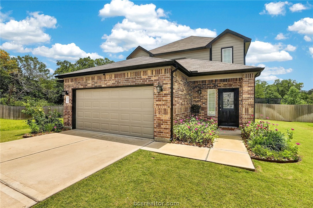 4718 Milagro Loop Bryan, TX 77807 - Photo 2 of 39