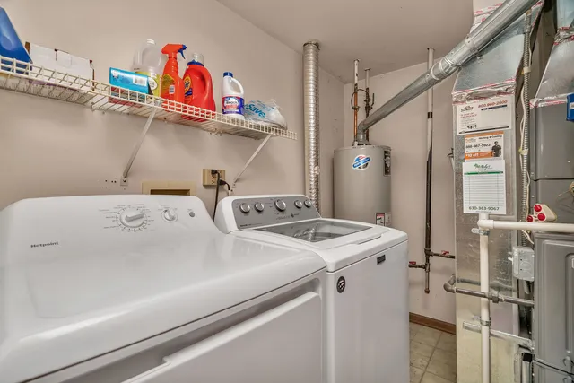 $317,500 | 2750 Shelly Lane, Aurora, IL 60504