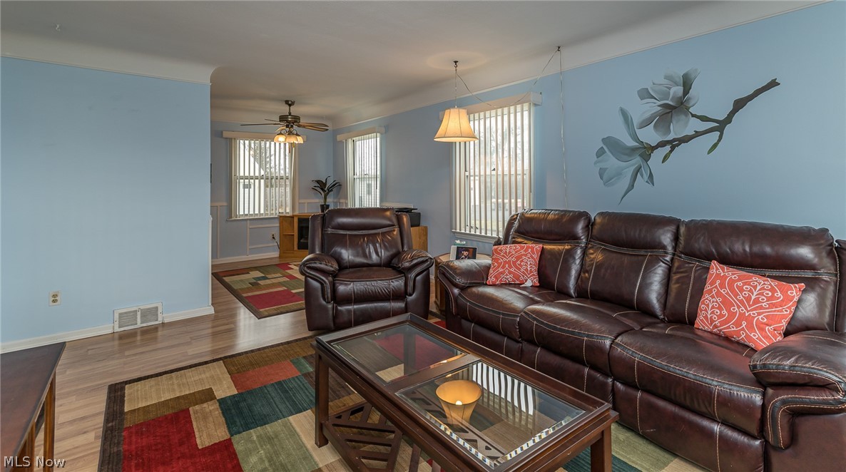 18252 Whitney Road Strongsville, OH 44149 - Photo 7 of 28