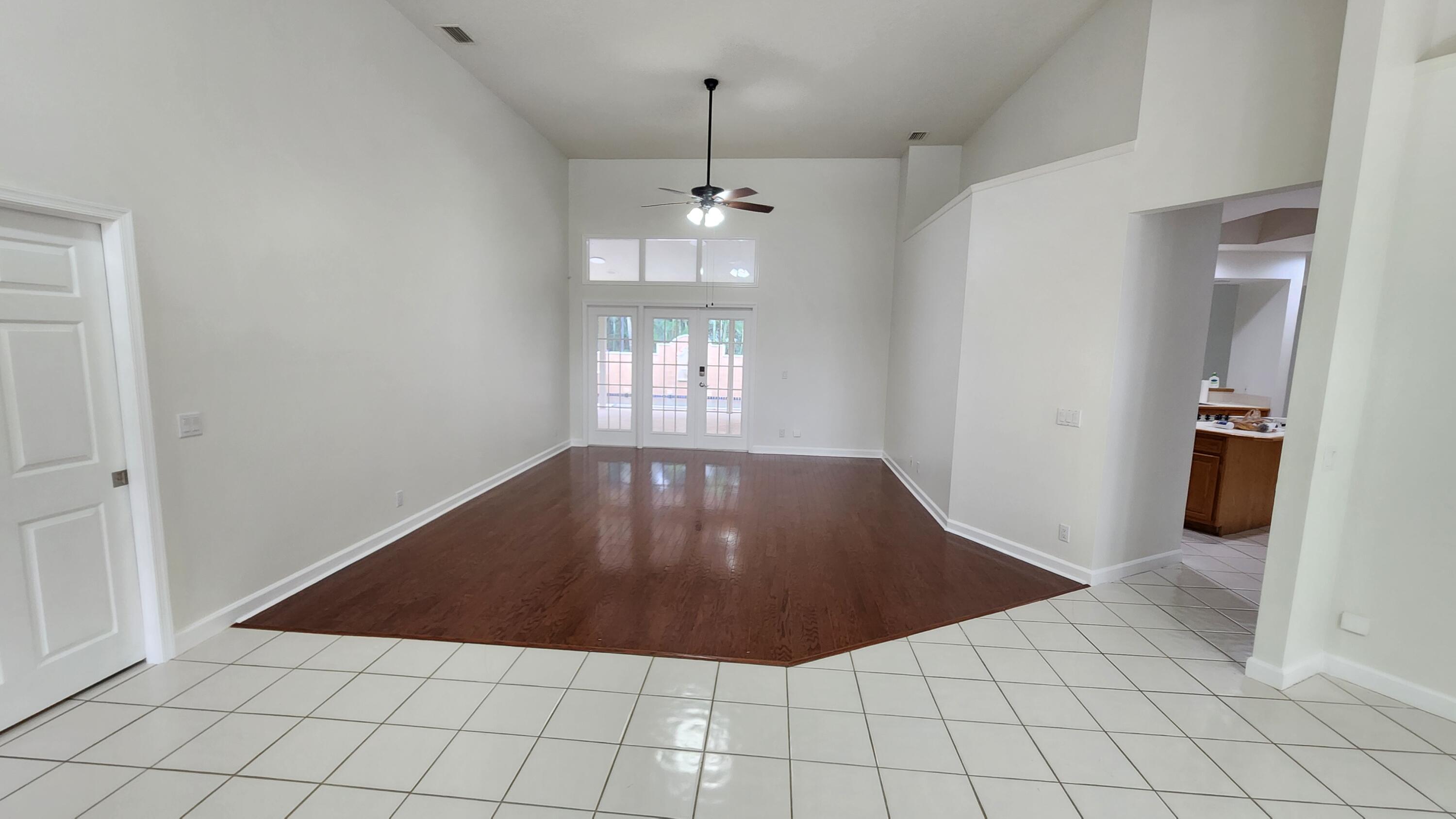 6118 Creekside Trail Jupiter, FL 33458 - Photo 9 of 17 Living Room