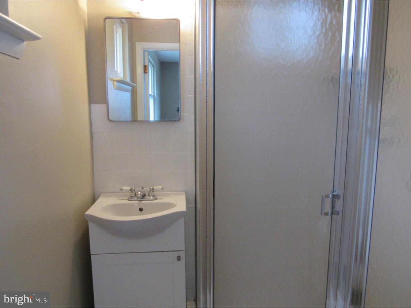 4 Bisbee Road Newark, DE 19711 - Photo 12 of 20 Master Bathroom