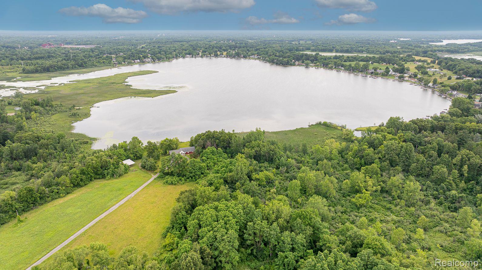 3570 Hart Road Jackson, MI 49201 - Photo 16 of 64 Gallery Image 16