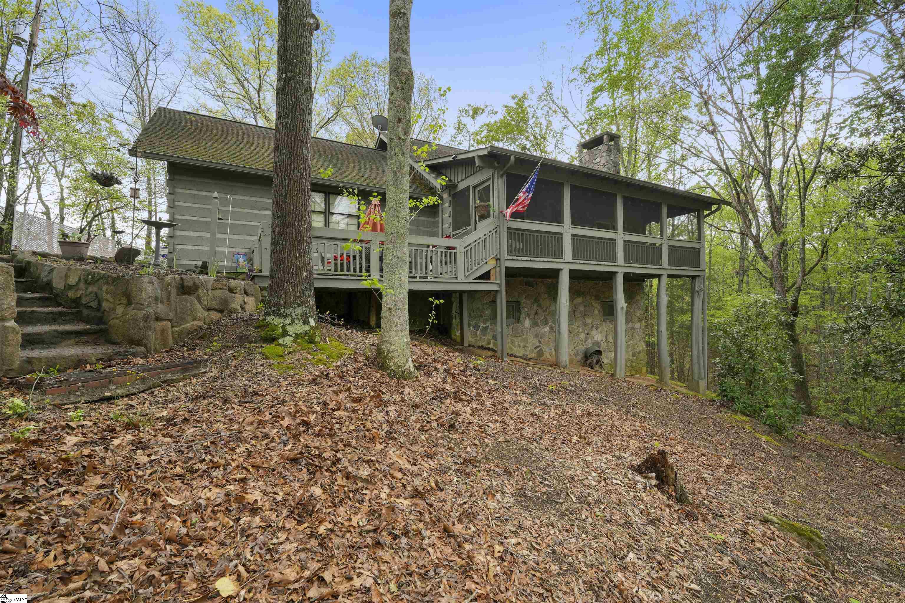 21 Saluda Dam Road Greenville, SC 29611 - Photo 2 of 35