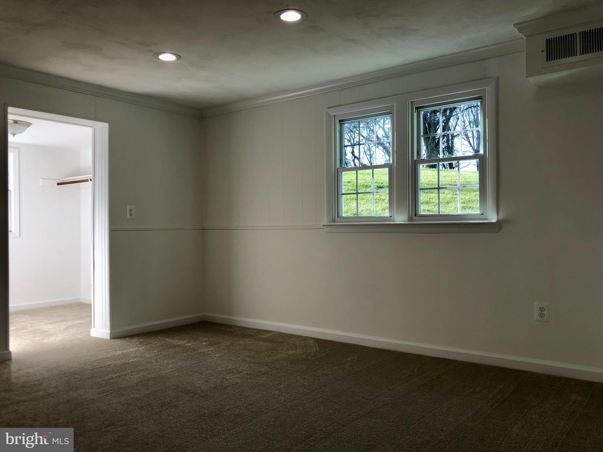 3403 Bussard Road Middletown, MD 21769 - Photo 8 of 17 FRESH TWO TONE CUSTOM PAINT