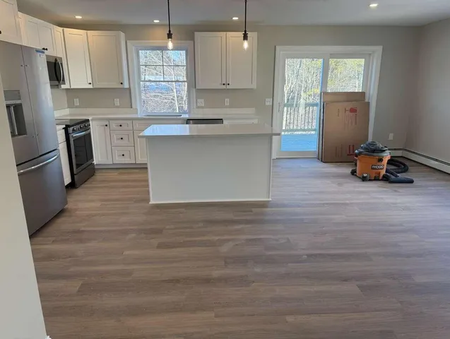 $525,000 | 18 Shepherd Lane, Windham, ME 04062