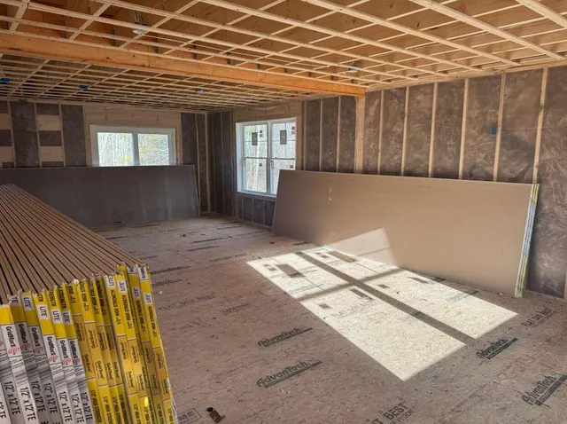 $525,000 | 18 Shepherd Lane, Windham, ME 04062