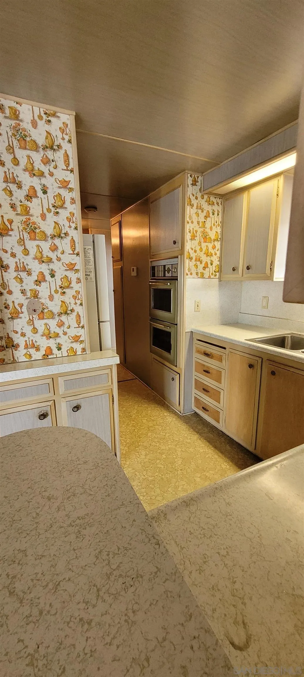 13644 Marigold Drive, Unit 176 Poway, CA 92064 - Photo 6 of 11 a view of an empty room with a window