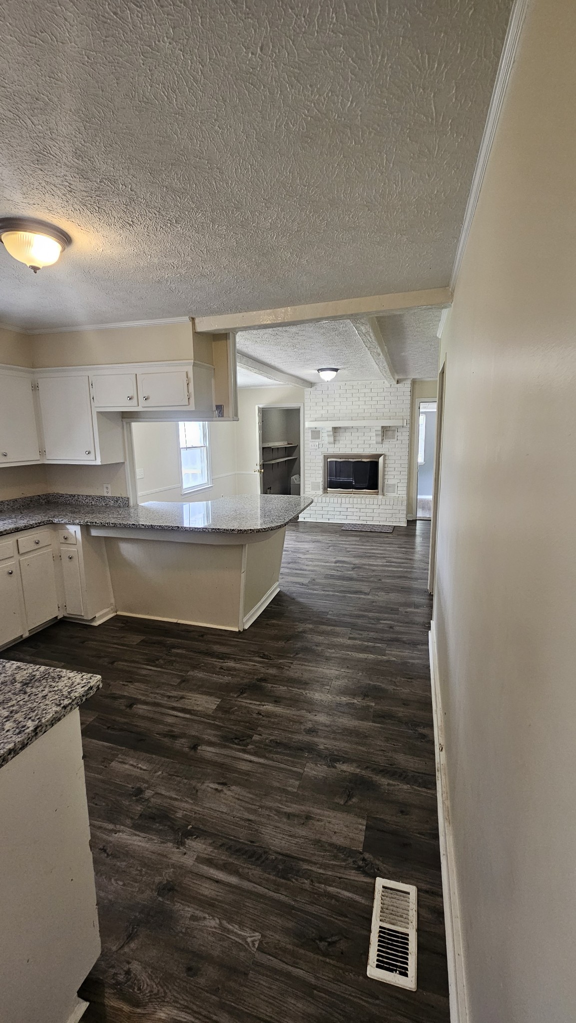 375 Mortons Lake Road Manchester, TN 37355 - Photo 8 of 16