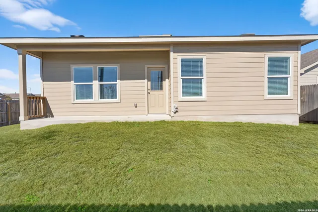 $1,900 | 14114 Swine Place, San Antonio, TX 78252