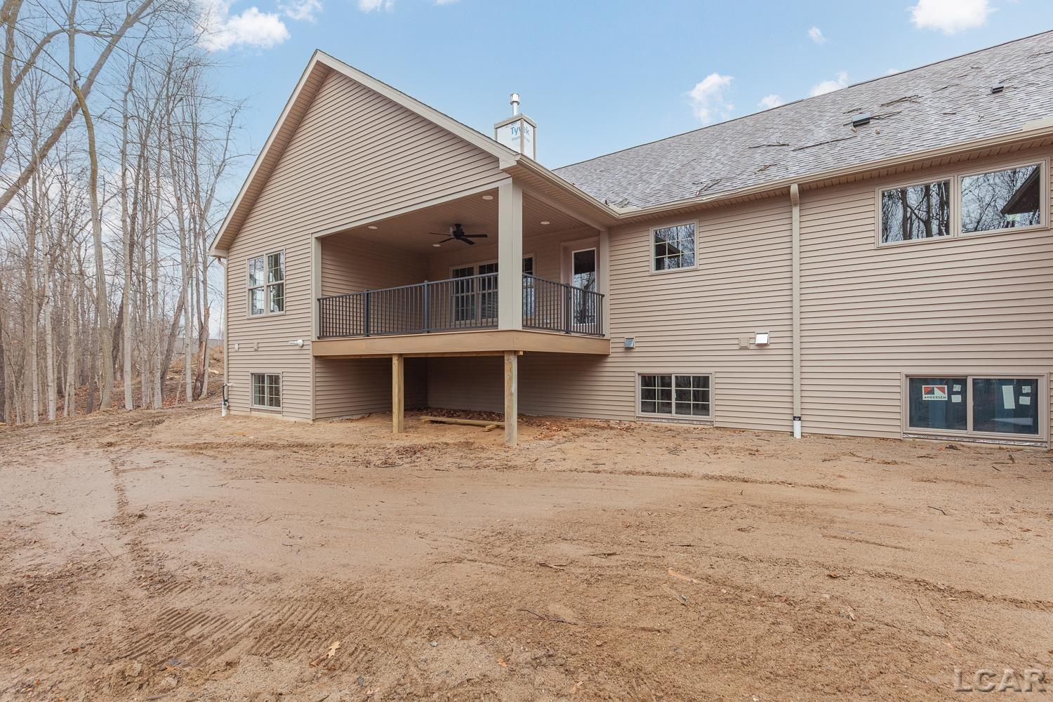 1659 Rivers Edge Court Adrian, MI 49221 - Photo 31 of 33 50169274-282c3e7e-7f01-4777-a180-8ae133372419.JPG