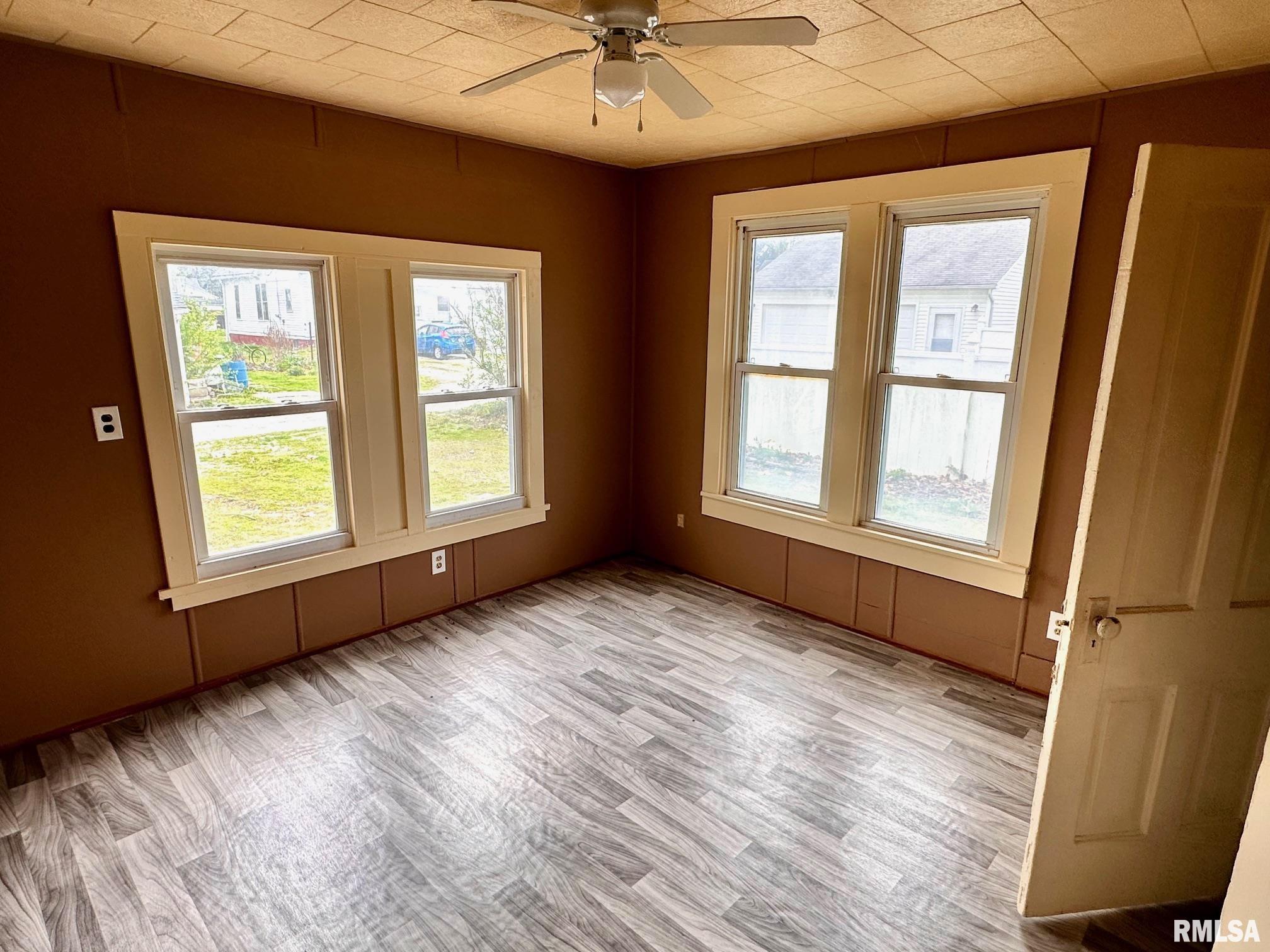 1202 South Main Street Jacksonville, IL 62650 - Photo 13 of 15