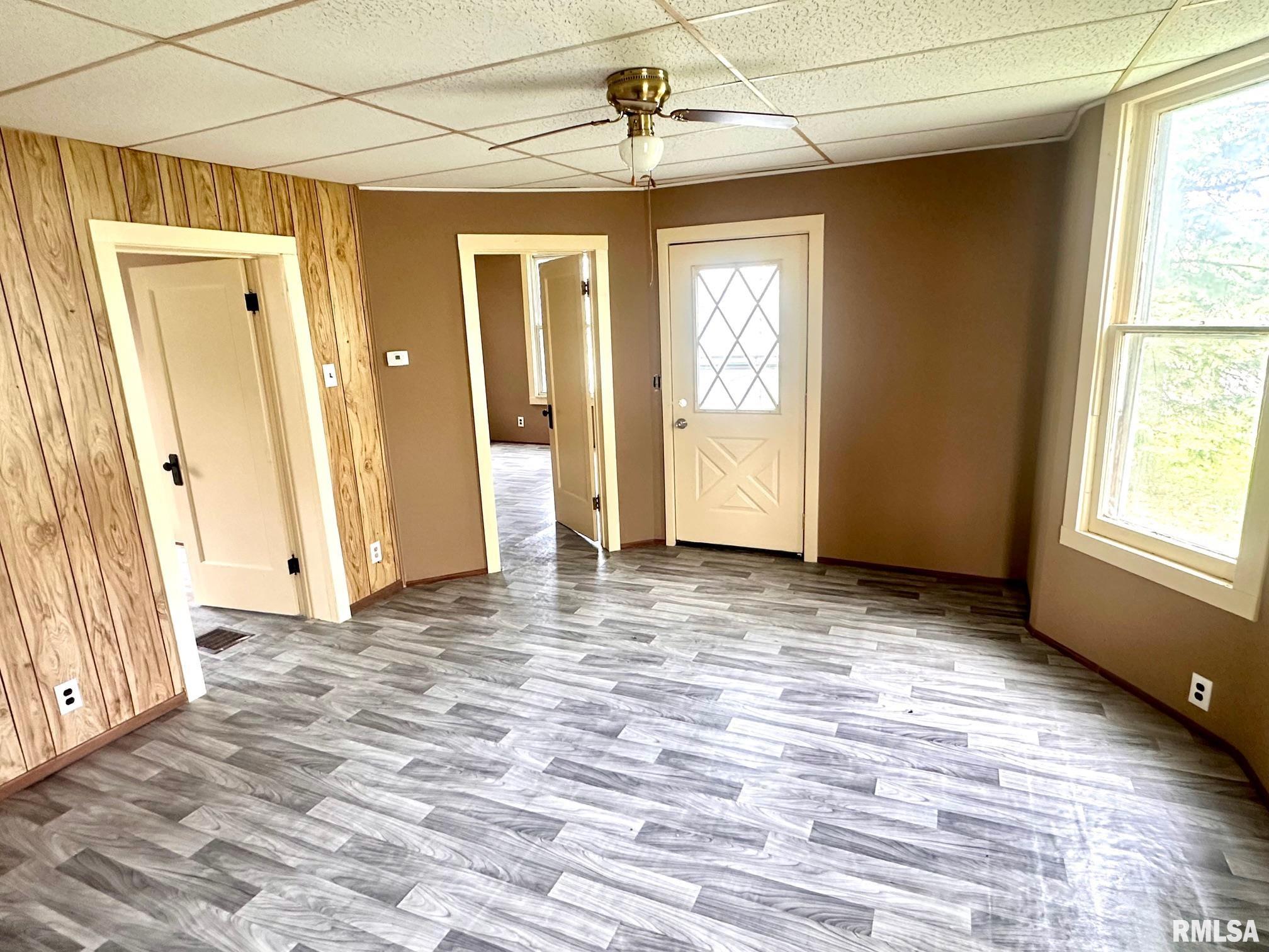 1202 South Main Street Jacksonville, IL 62650 - Photo 3 of 15