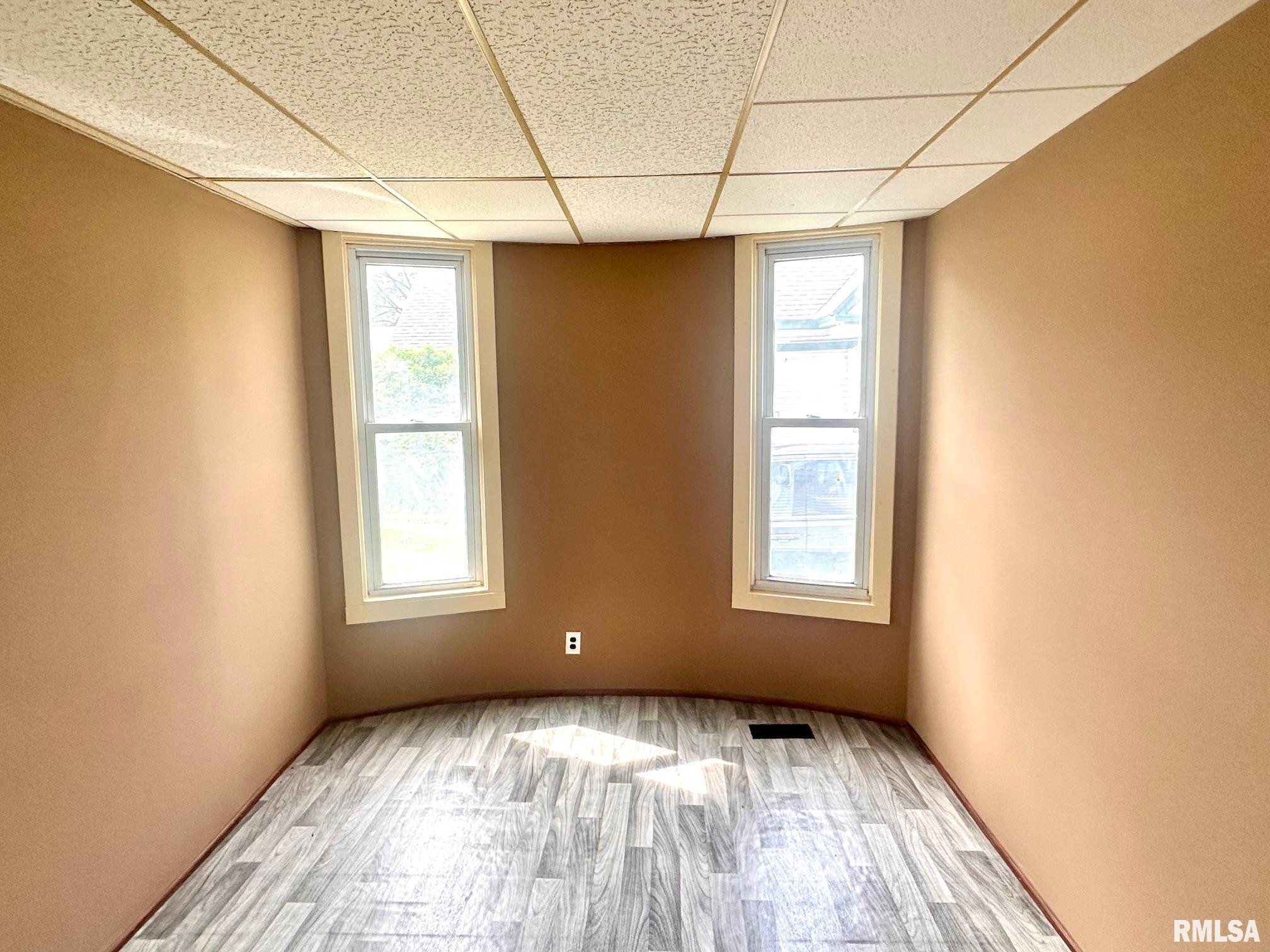 1202 South Main Street Jacksonville, IL 62650 - Photo 7 of 15