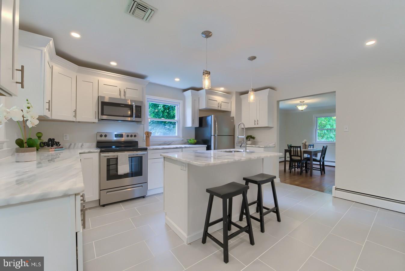 1229 Providence Road Springfield, PA 19064 - Photo 9 of 36