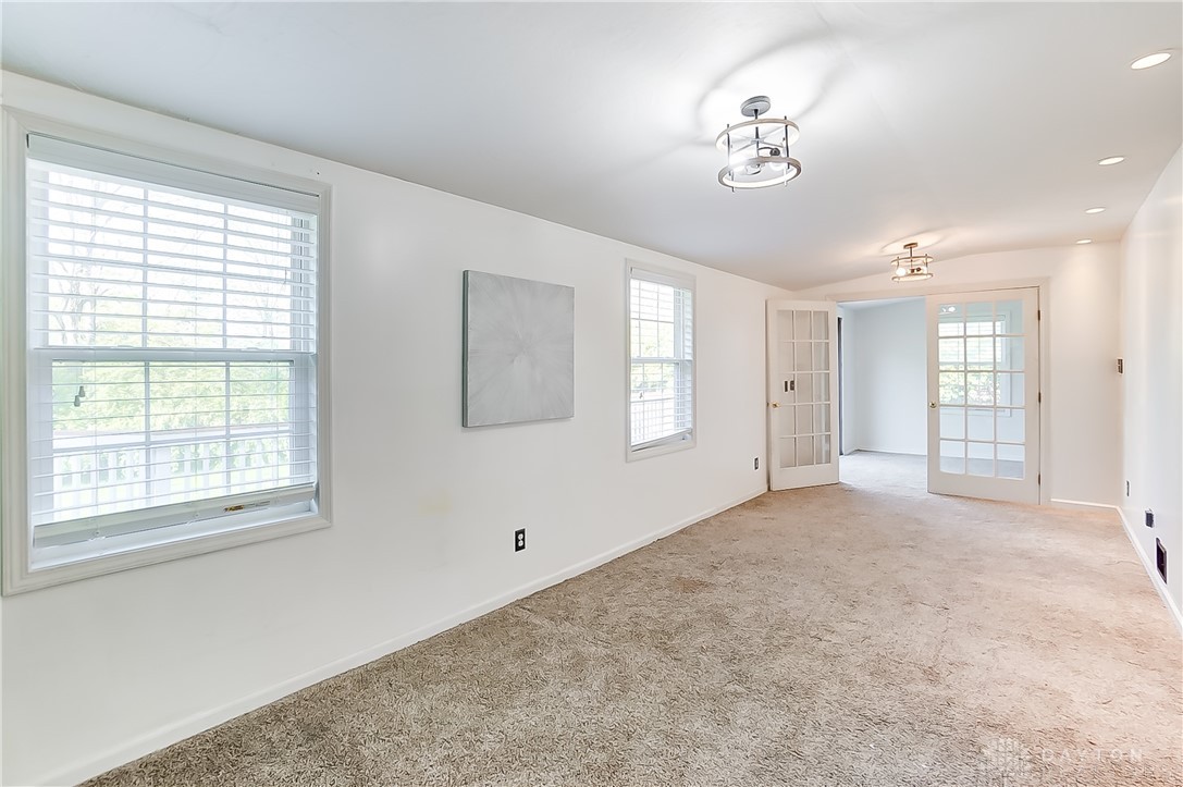 600 West Alex Bell Road Dayton, OH 45459 - Photo 21 of 54 Gallery Image 21