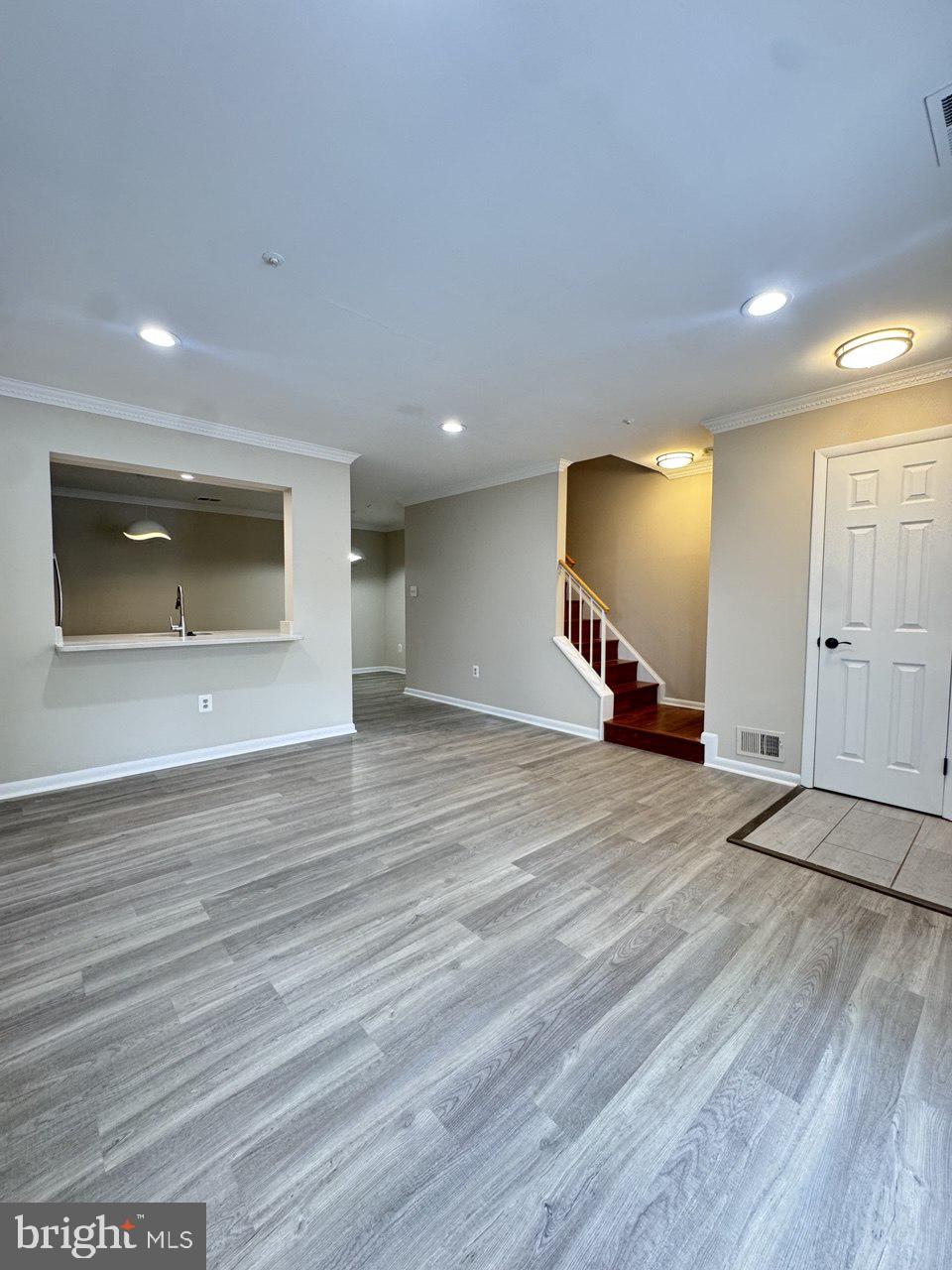 13927 Highstream Place, Unit 784 Germantown, MD 20874 - Photo 2 of 10