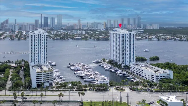 $2,050,000 | 17111 Biscayne Boulevard, Unit 1709, North Miami Beach, FL 33160