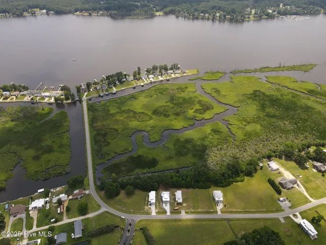 $559,900 | 3216 Whichards Beach Road, Chocowinity, NC 27817