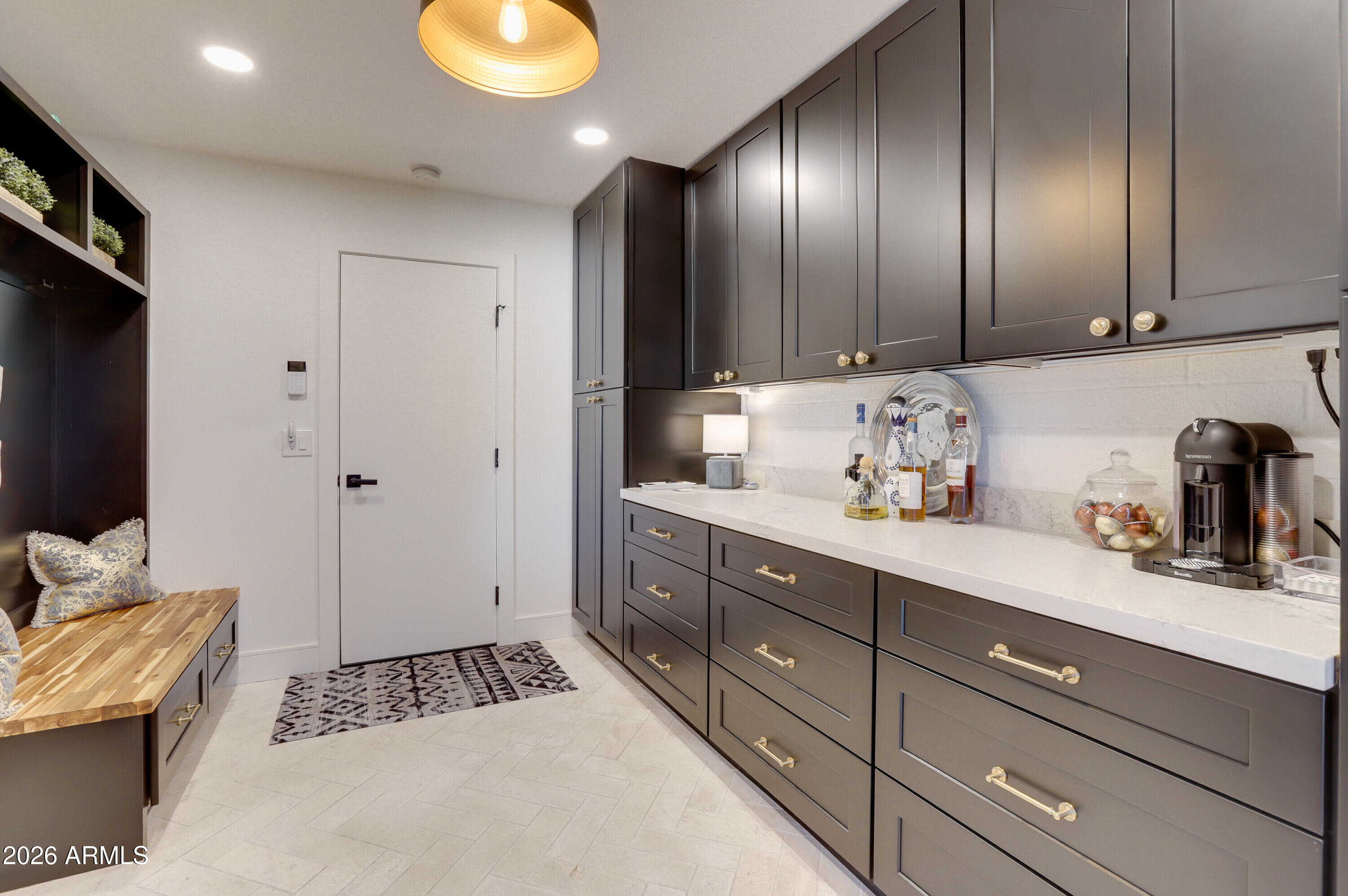 8220 North 1st Avenue Phoenix, AZ 85021 - Photo 17 of 53 a kitchen with cabinets and window