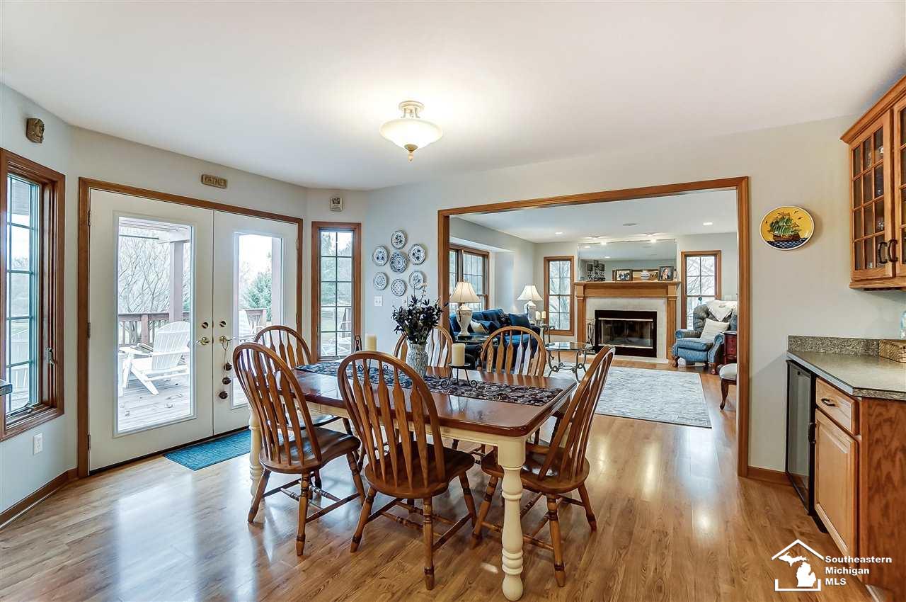412 Golfview Way Monroe, MI 48162 - Photo 7 of 53 50069519-6.JPG