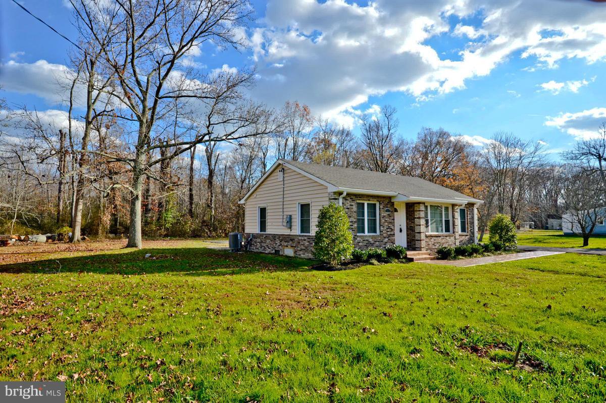 5849 Shady Side Road Shady Side, MD 20733 - Photo 2 of 30 Exterior (Front)