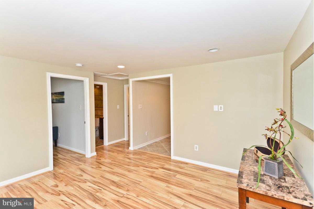 5849 Shady Side Road Shady Side, MD 20733 - Photo 13 of 30 Interior (General)