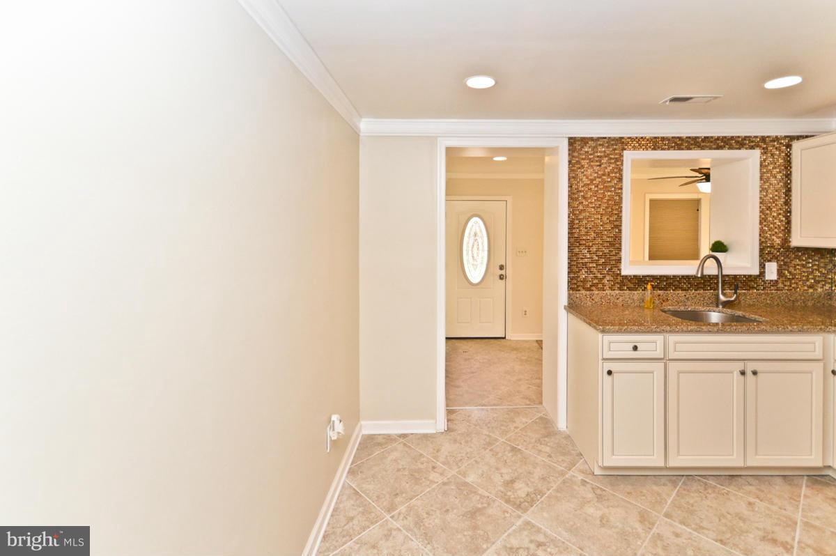 5849 Shady Side Road Shady Side, MD 20733 - Photo 24 of 30 Interior (General)