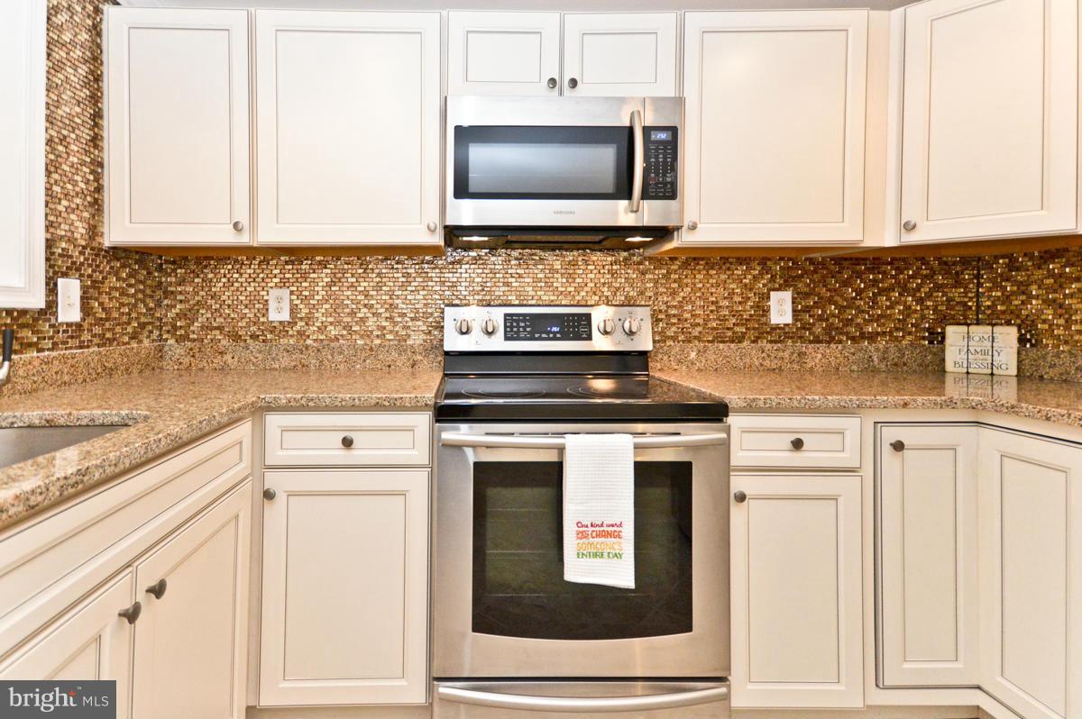 5849 Shady Side Road Shady Side, MD 20733 - Photo 27 of 30 Kitchen