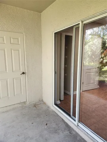 $1,895 | 15924 Fishhawk Creek Lane, Lithia, FL 33547