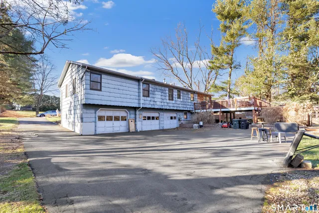 $639,900 | 32 Autumn Ridge Road, Milford, CT 06461