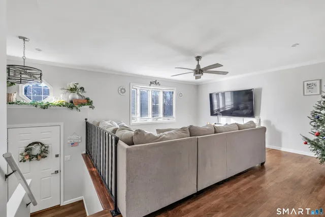 $639,900 | 32 Autumn Ridge Road, Milford, CT 06461