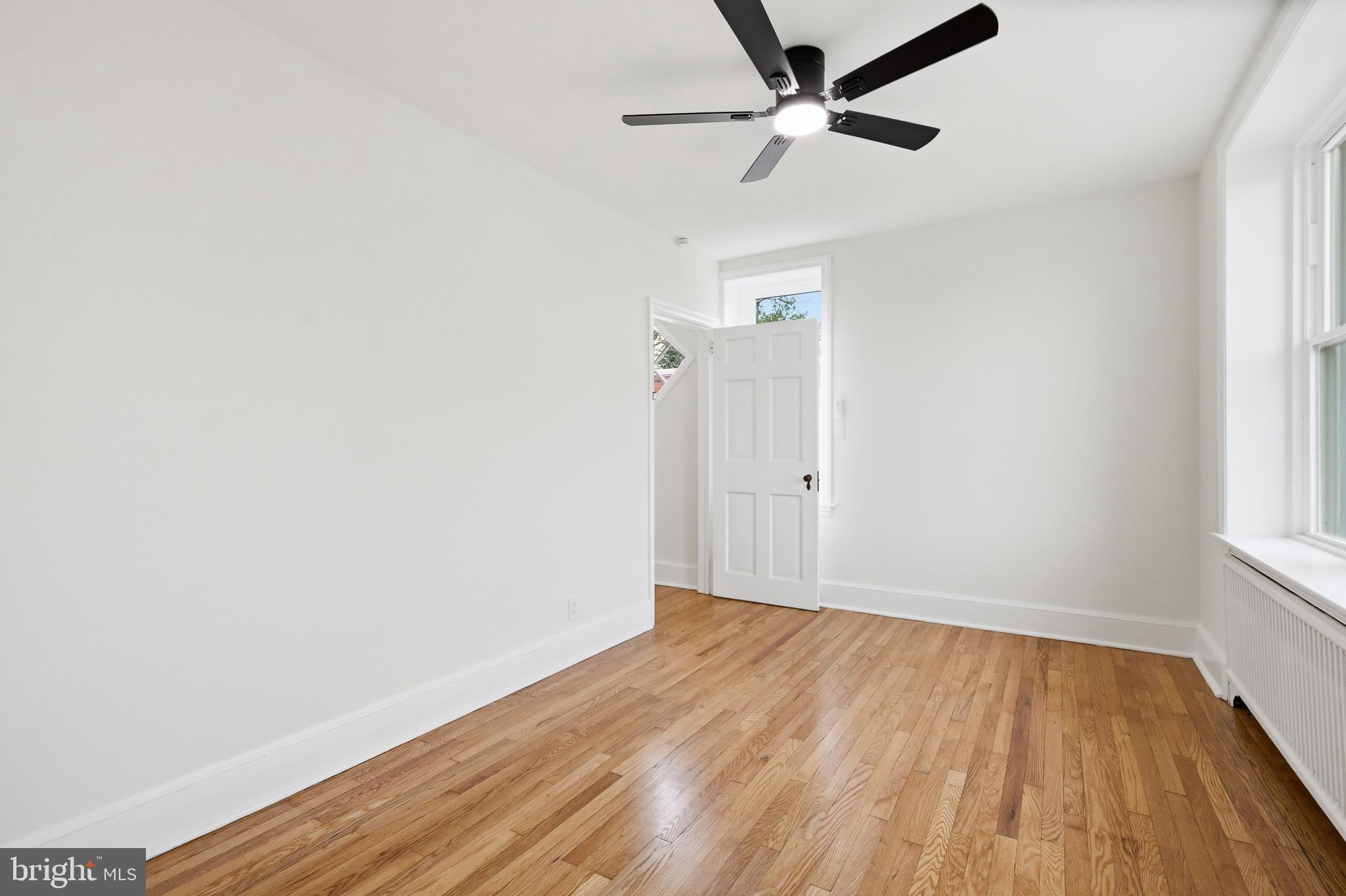 161 East Avon Road Brookhaven, PA 19015 - Photo 15 of 28
