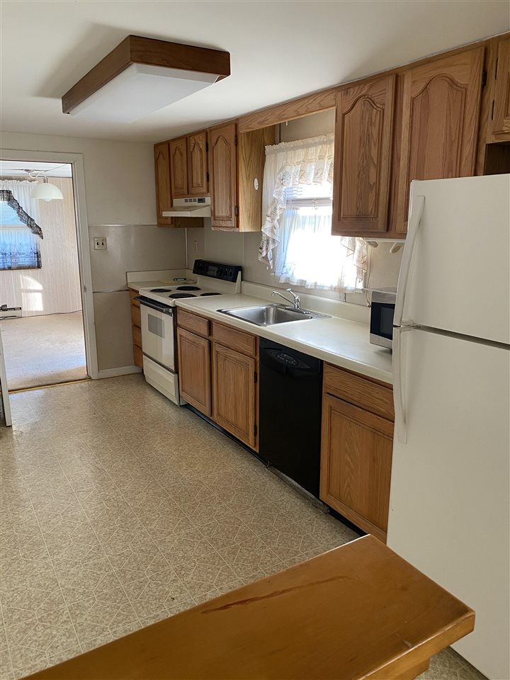 112 Ellery Road Villas, NJ 08251 - Photo 5 of 21 Gallery Image 5