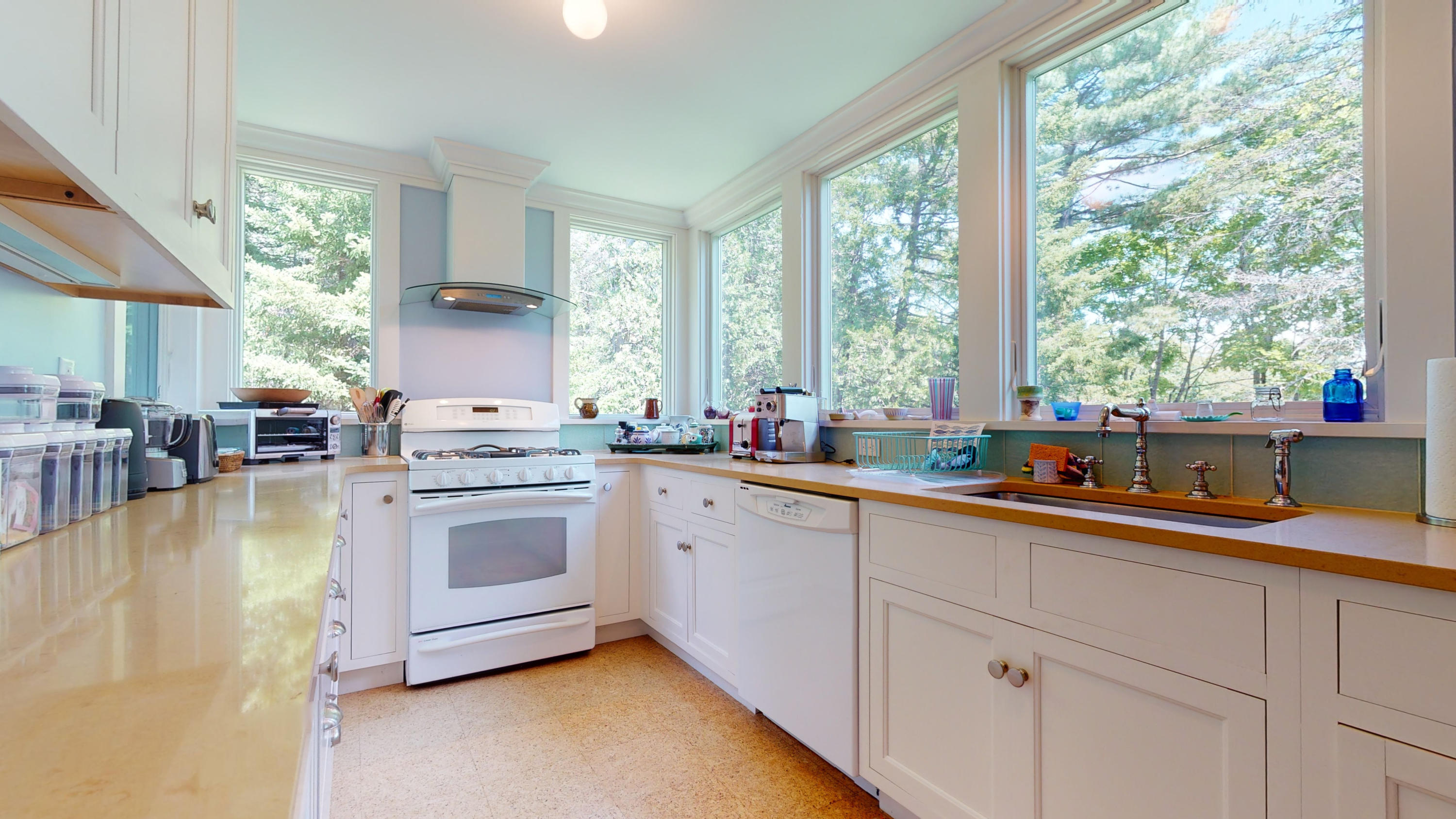 16 Harborside Road Northeast Harbor, ME 04662 - Photo 11 of 32 Kitchen