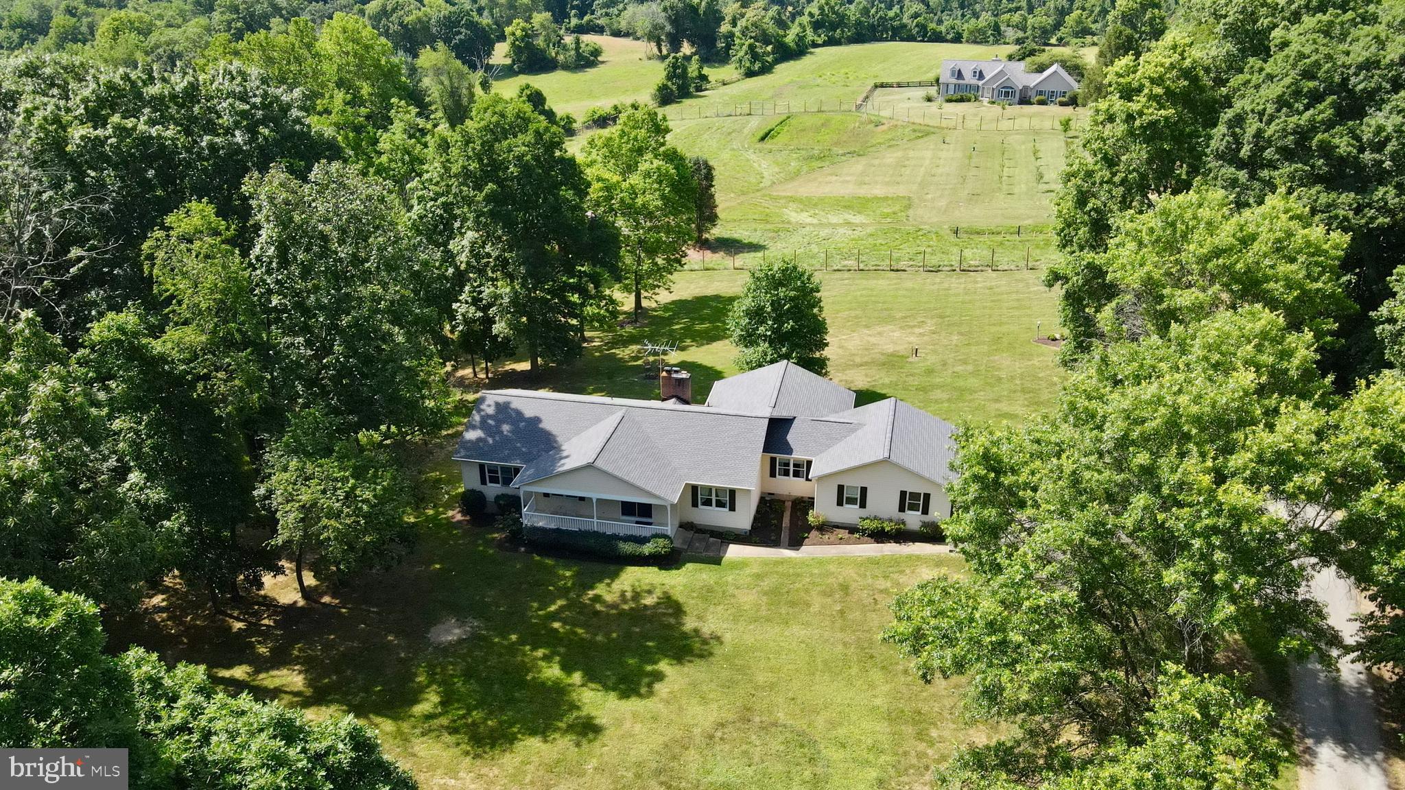 37671 Cooksville Road Purcellville, VA 20132 - Photo 3 of 52 Exterior - Front