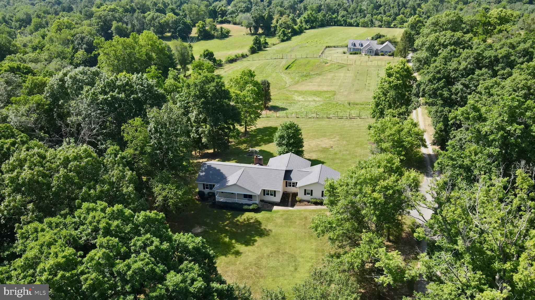 37671 Cooksville Road Purcellville, VA 20132 - Photo 47 of 52 Exterior - Front