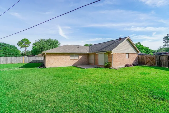 $230,000 | 10639 Tenneta Drive, Houston, TX 77099