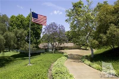 121 Vientos Road Camarillo, CA 93010 - Photo 1 of 8 Primary Photo