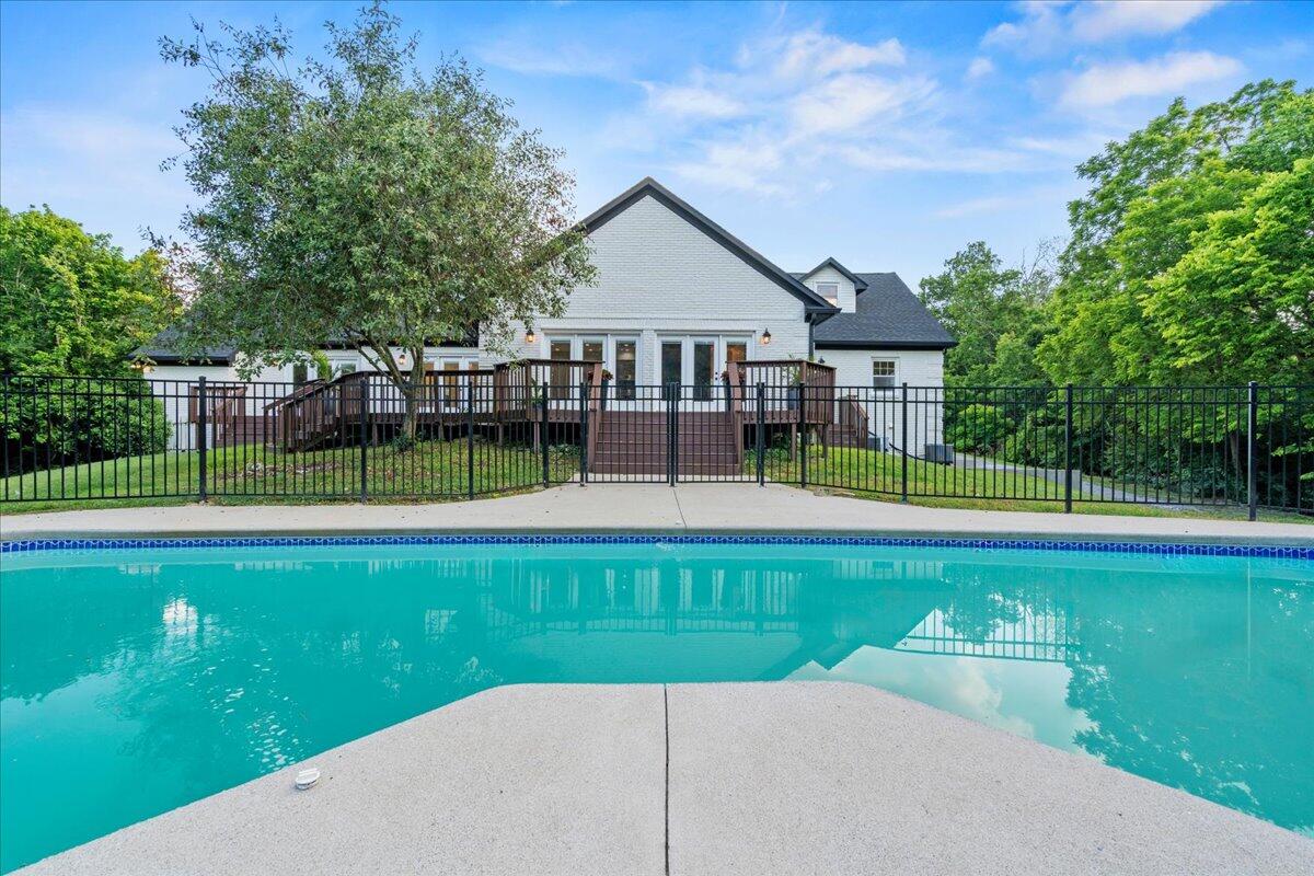 590 East Ridge Road Richmond, KY 40475 - Photo 64 of 87 In Ground Pool