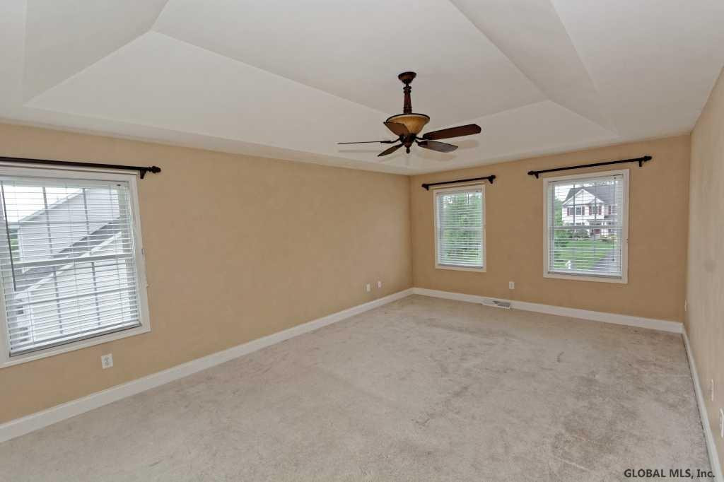 7 Charterpoint Road Colonie, NY 12189 - Photo 13 of 25 Photo 13