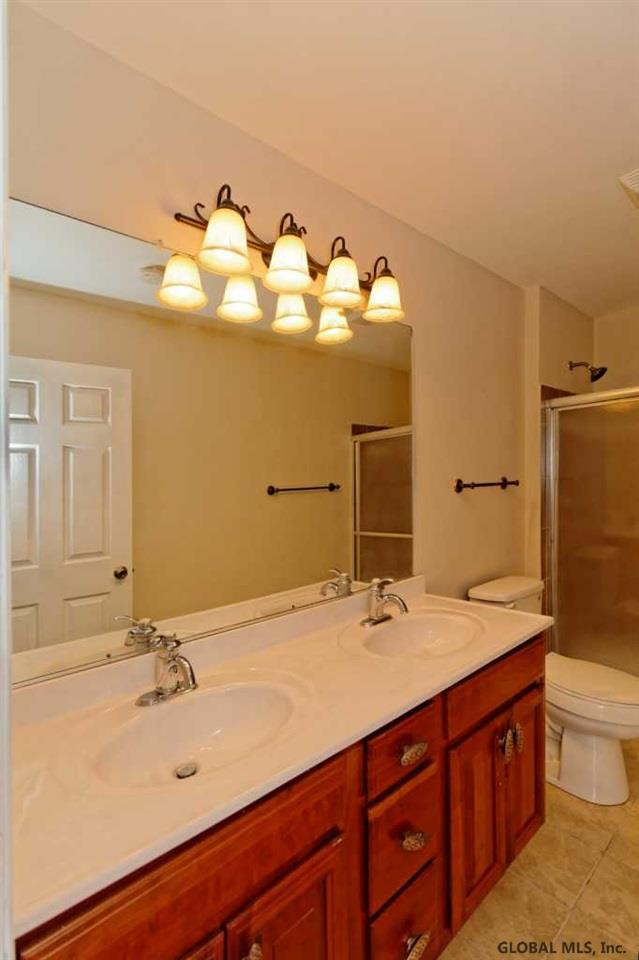 7 Charterpoint Road Colonie, NY 12189 - Photo 17 of 25 Photo 17