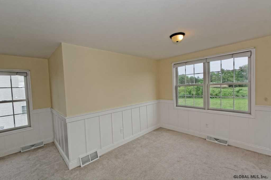 7 Charterpoint Road Colonie, NY 12189 - Photo 19 of 25 Photo 19