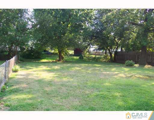 95 Ashley Road Edison, NJ 08817 - Photo 8 of 10