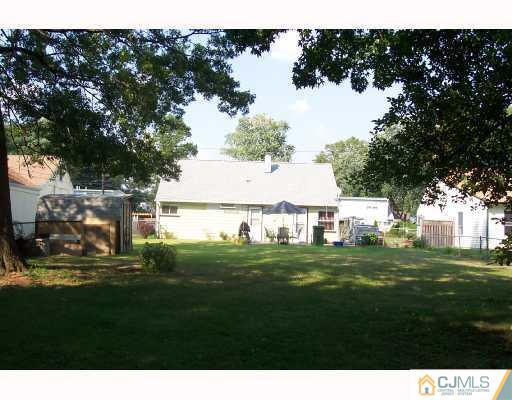 95 Ashley Road Edison, NJ 08817 - Photo 9 of 10