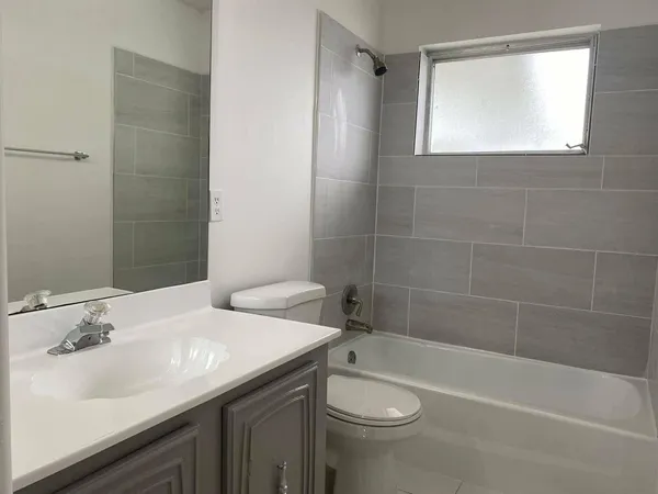$1,700 | 2625 Emory Drive West, Unit F, West Palm Beach, FL 33415