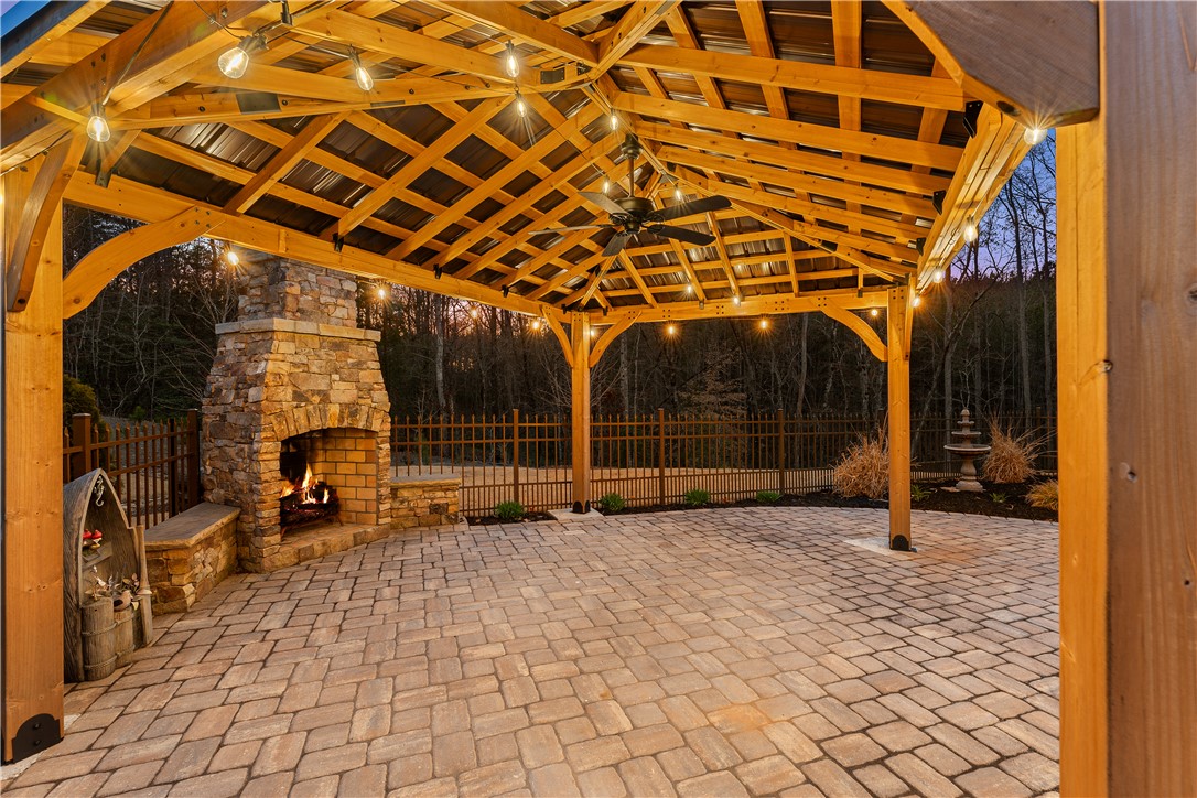 111 Northshores Drive Seneca, SC 29672 - Photo 39 of 50