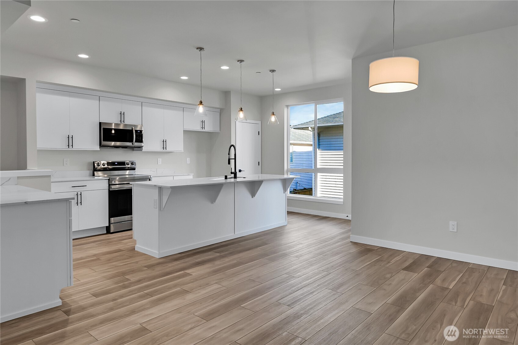 5015 144th Street Southwest, Unit A3 Edmonds, WA 98026 - Photo 7 of 19