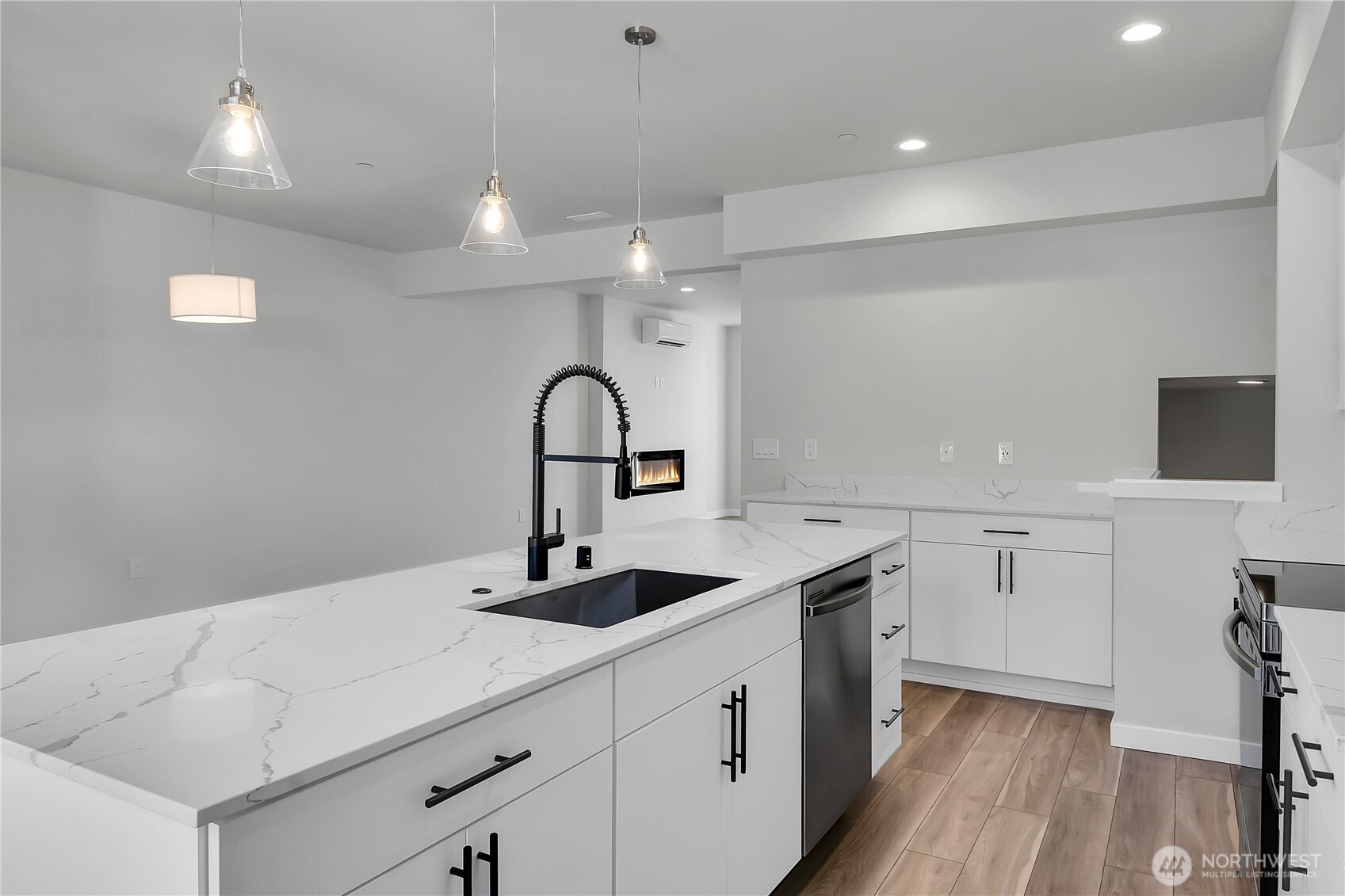 5015 144th Street Southwest, Unit A3 Edmonds, WA 98026 - Photo 9 of 19