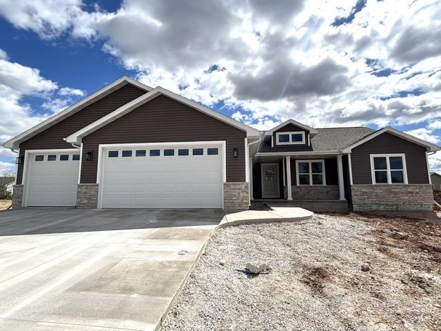 N9036 Cedar Court Menasha, WI 54952 - Photo 1 of 21
