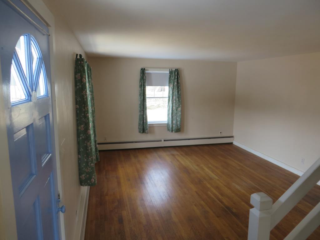 988 Cabot Road Woodstock, VT 05091 - Photo 9 of 16